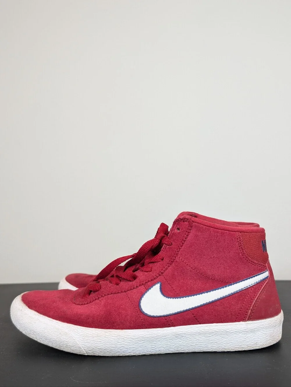 Nike SB Bruin Hi Top Suede Skate Shoes Red Crush White Women's Size 8